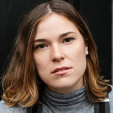 Portraitfoto der Schauspielerin Lisa Richter, IAF Absolventin 2021