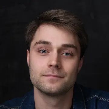 Portraitfoto des Schauspielers Luca Jungmann, IAF Absolvent 2025