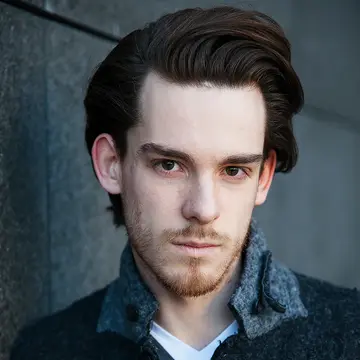 Portraitfoto des Schauspielers Nick Bittner, IAF Absolvent 2018