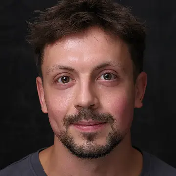 Portraitfoto des Schauspielers Kai Messerschmid, IAF Absolvent 2025