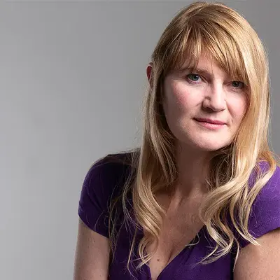 Portraitfoto von Corinna Nilson, Dozentin für Business of Acting an der IAF Filmschauspielschule Köln